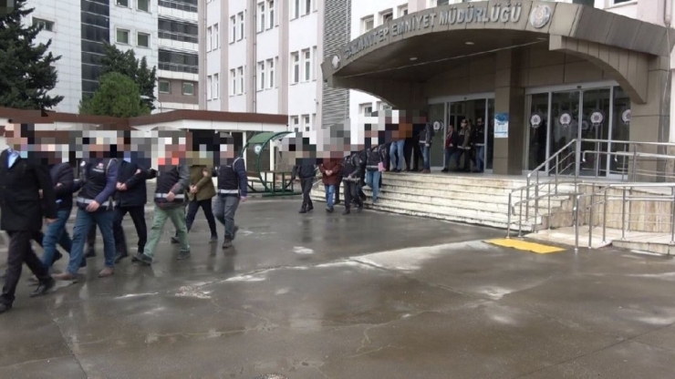 Gaziantep’te Sahte Evlilik Operasyonunda 6 Kişi Tutuklandı