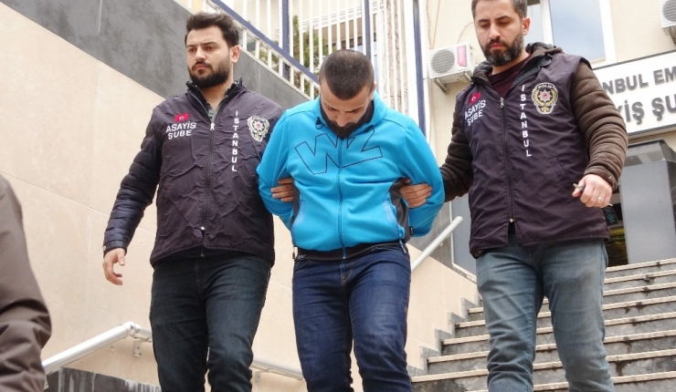 Cinayetten Sonra Ayakkabılarını Bile Giymeden Kaçtı