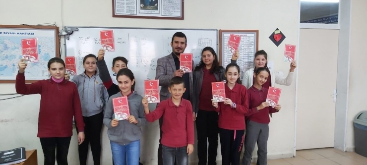 Kalplerindeki ‘Vatan Sevgisi’ni Kitaplaştırdılar