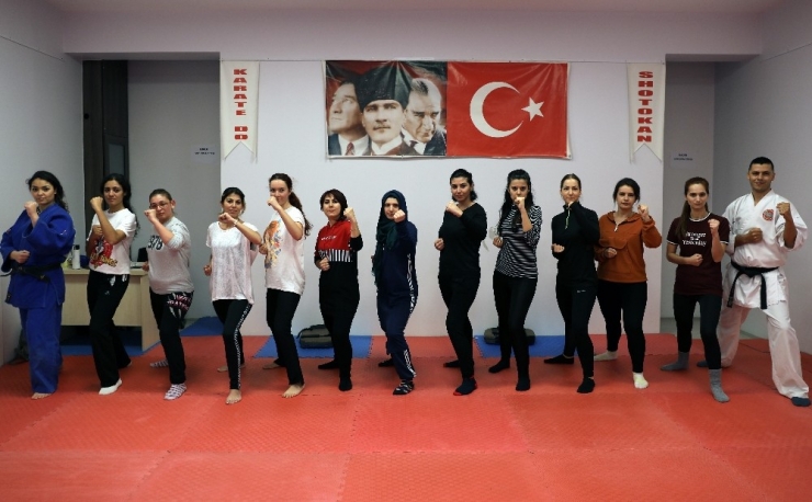 Kadına Şiddete Karşı Yakın Savunma Eğitimi