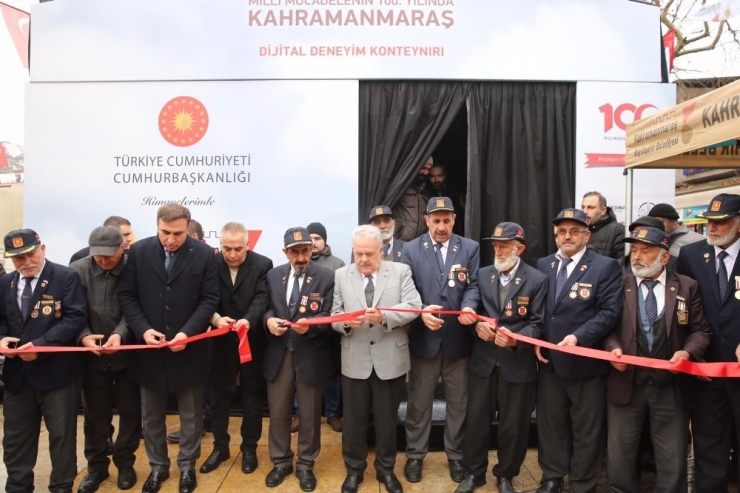 Milli Mücadele’nin Animasyon Gösterisi Nefes Kesti