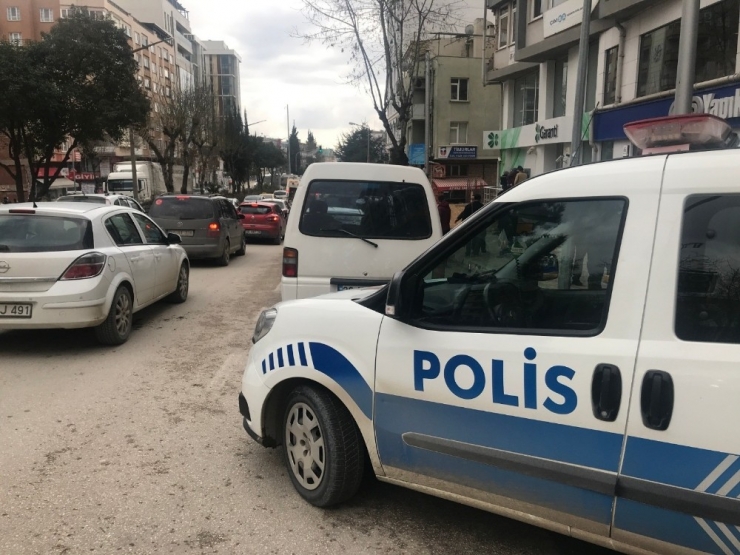 Önüne Köpek Çıkınca Kaza Yaptı