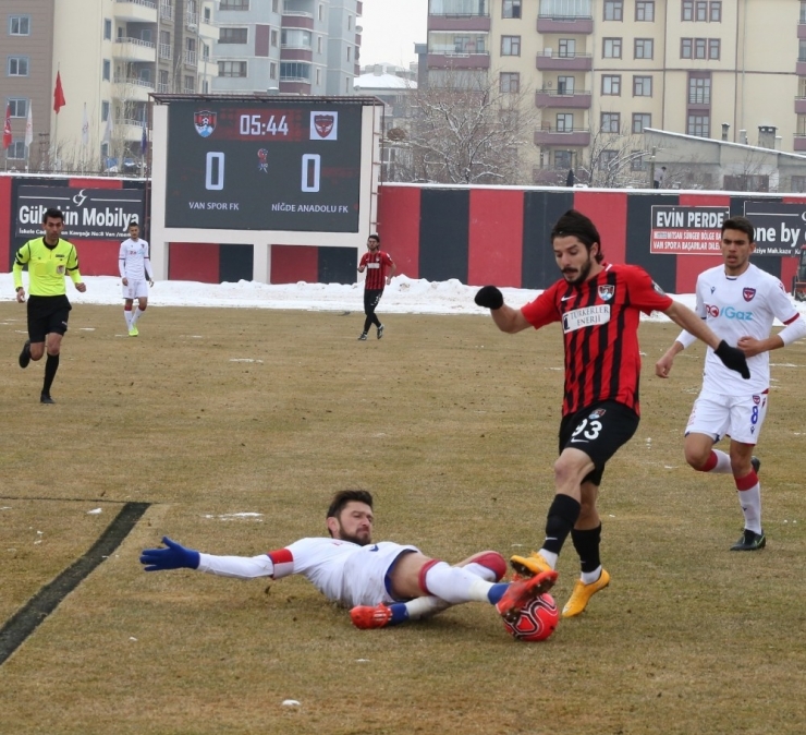 Tff 2. Lig: Vanspor: 4 - Niğde Anadolu: 0