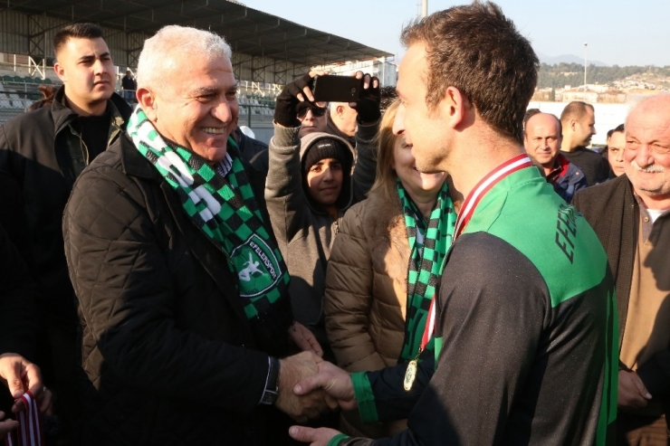 Efelerspor Şampiyon Oldu