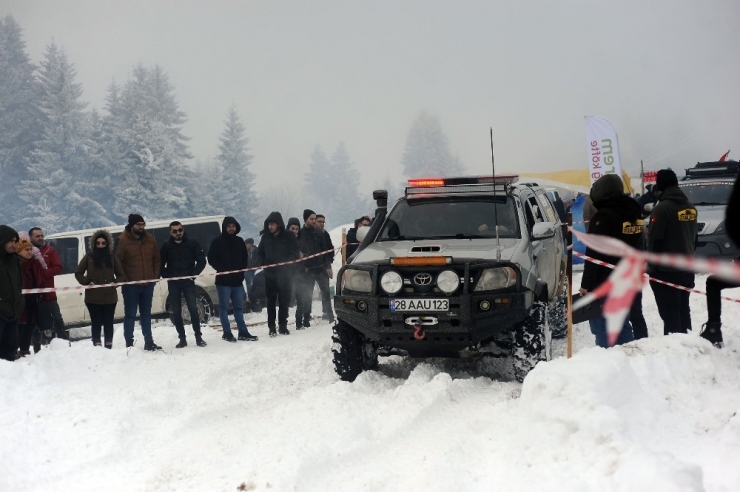 Karda Off-road Yarışı Nefes Kesti