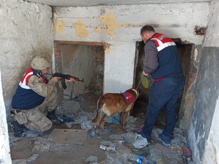 Jandarma’dan Asayiş Uygulaması