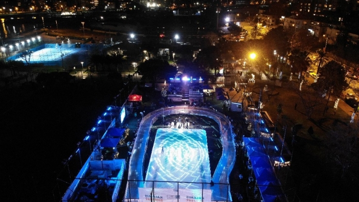 Sömestr Tatilinde Öğrenciler Buzfest’e Akın Etti