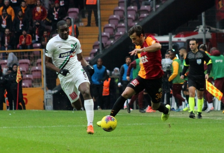 Süper Lig: Galatasaray: 2 - Denizlispor: 1 (Maç Sonucu)