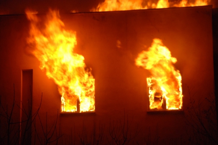 Tokat Yazmacılar Sitesi’ndeki Yangın Kontrol Altına Alındı