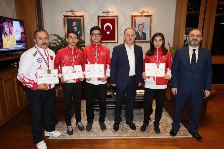 Bağcılarlı Kung Fu’cular 19 Ülke Arasında Şampiyon Oldu