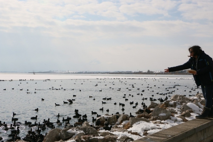 Başkent Beyaza Büründü