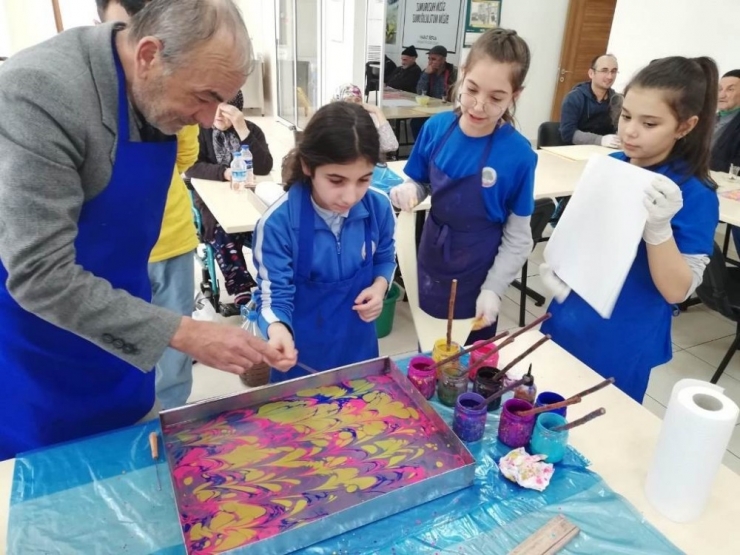 Huzurevi Sâkinleri Hayatın Renklerini Paylaşıyor