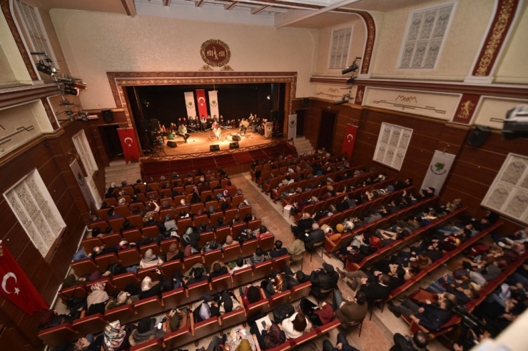 Mamak’ta Santur Rüzgarı