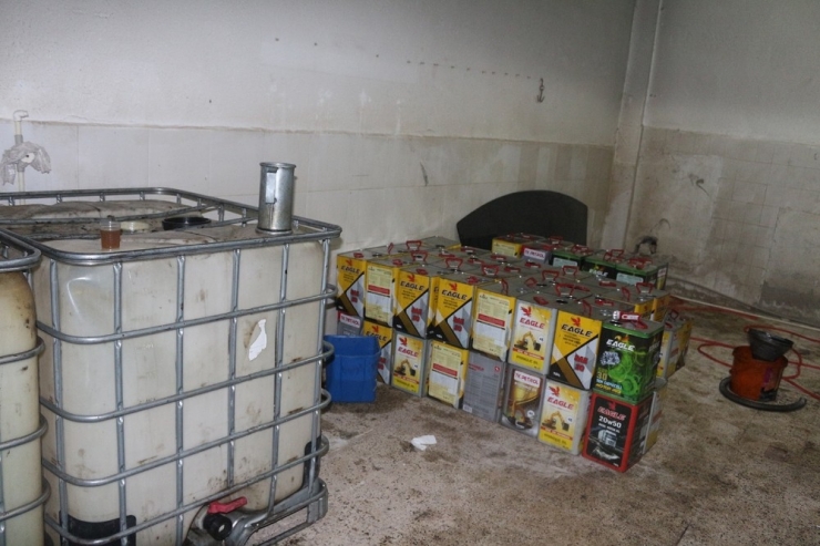 Kula’da 4 Ton Kaçak Mazot Ele Geçirildi