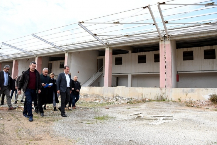 Erdemli’nin 11 Yıllık Hal Sorunu Çözülüyor