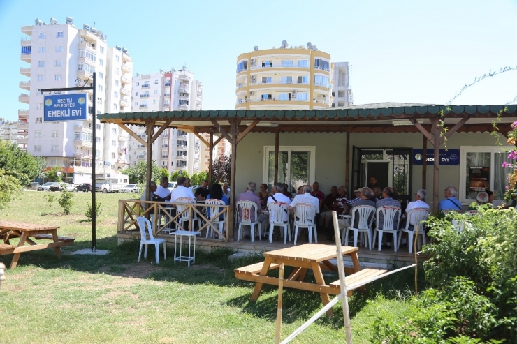 Mezitli’de Bulunan Emekli Evi Yoğun İlgi Görüyor