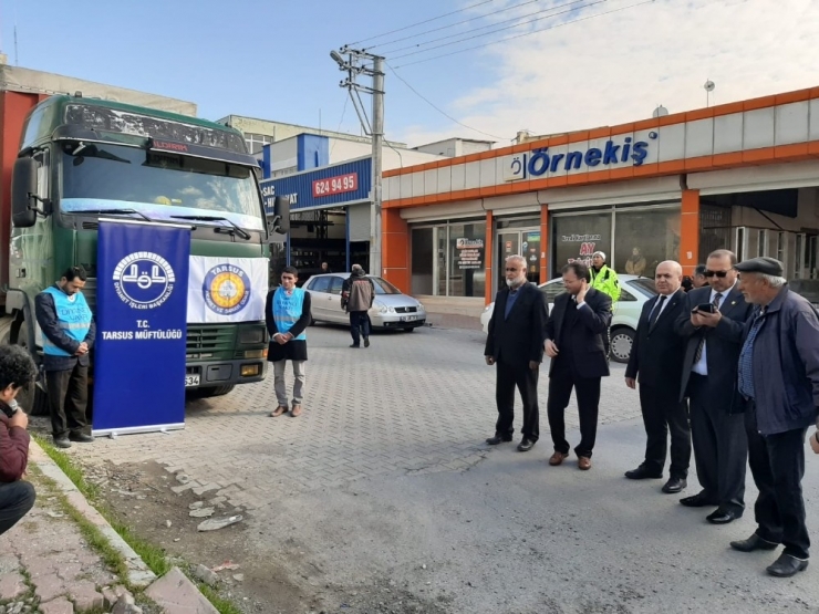 Yardım Tırı Yola Çıktı