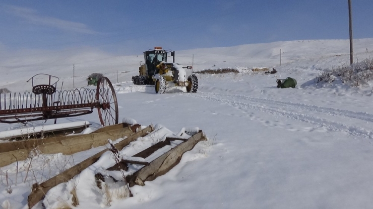 Muş’ta 95 Köy Yolu Ulaşıma Kapandı