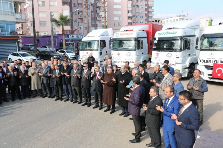 Mersin’den İdlib’e 17 Yardım Tırı Dualarla Yola Çıktı