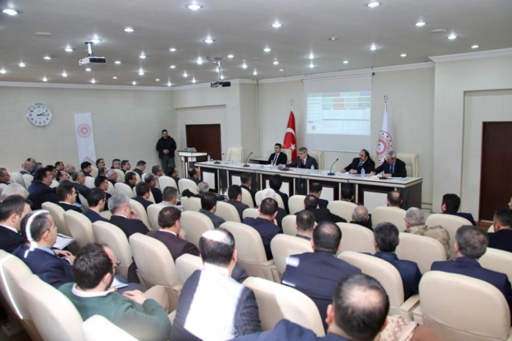 Vali Ekinci:" 2019 Yılında 253 Proje Tamamlandı"