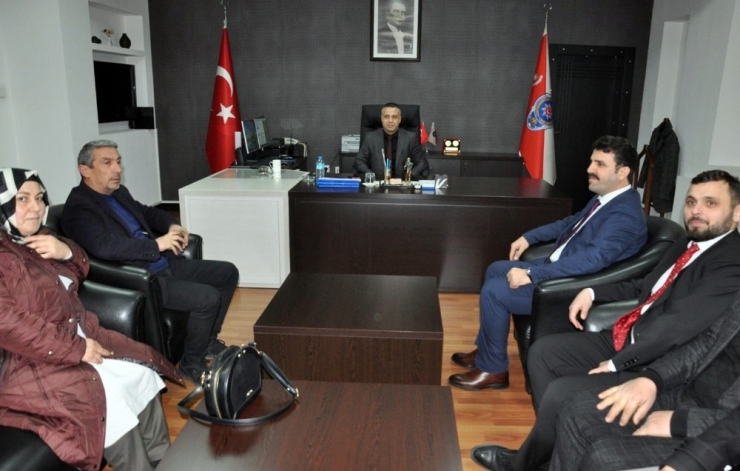 Ak Parti’den Emniyet Müdürüne Hayırlı Olsun Ziyareti