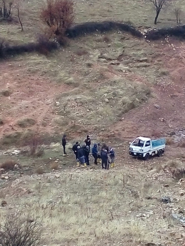 12 Takla Atan Araçtan Emniyet Kemeri Sayesinde Sağ Kurtuldu