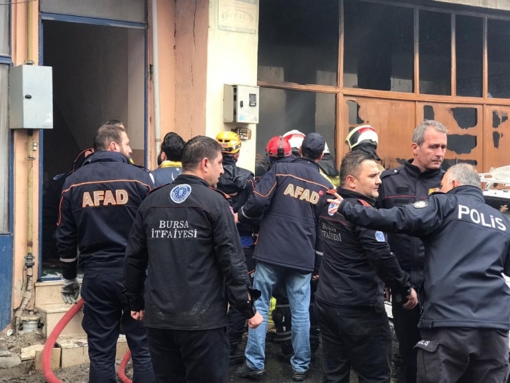 74 Yaşındaki Adam Yanarak Can Verdi