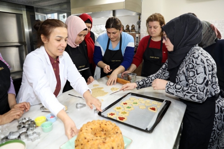 İlkadım’dan Kadınları Meslek Sahibi Yapan Kurs