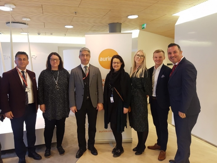 Finlandayalı Bakandan Başkan Oktay’a Tavsiye Sözü