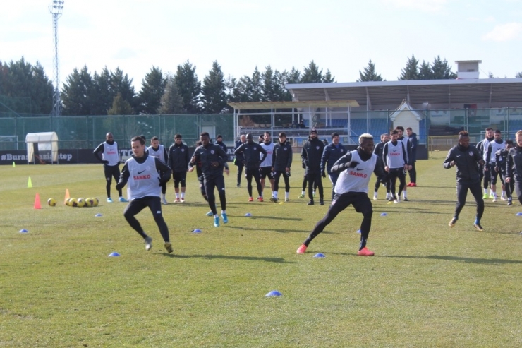 Marius Sumudica: “Menajerlik Şirketine Ortak Olduğum Kanıtlansın Futbolu Bırakırım”