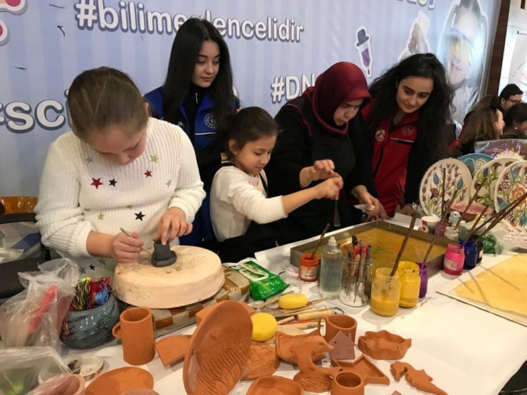 ’Sosyal Medyadan Sosyal Meydana’ Projesi