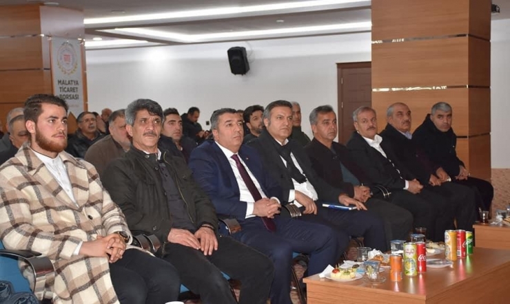 Hayvan Sağlığı Ve Beslenme Konulu Konferans Gerçekleştirildi