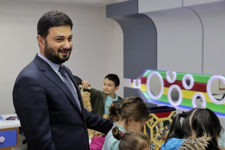 Başkan Öztekin’den Çocuklara Müjde