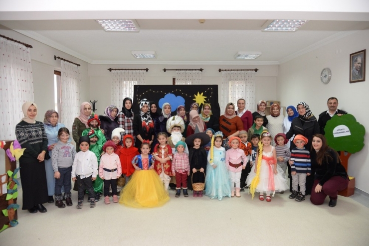 Çocuklar Masal Kahramanı Oldu