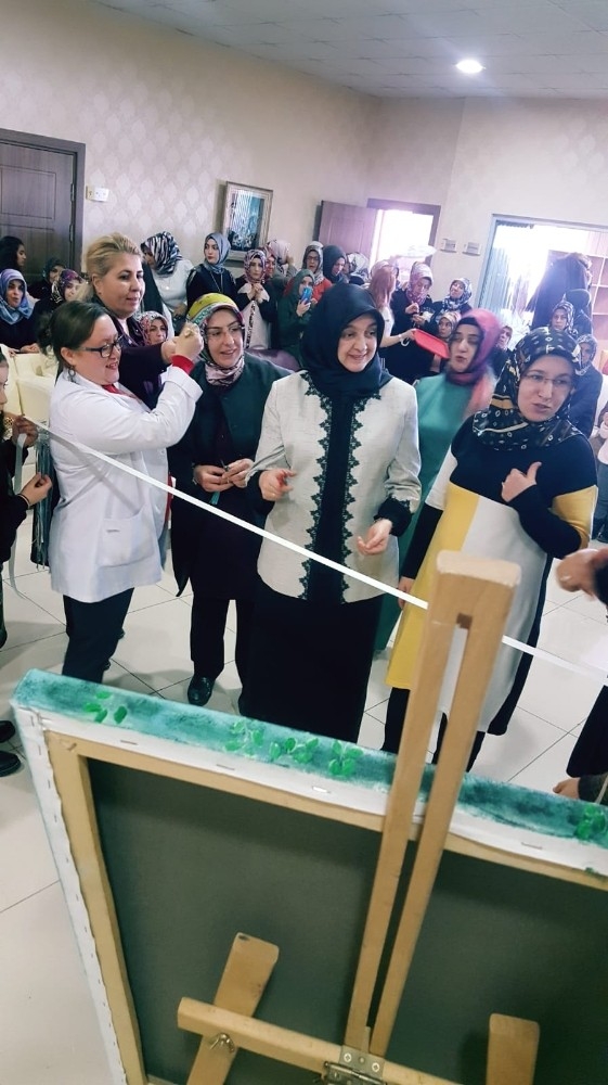 Kadın Kültür Ve Sanat Merkezlerinden Dönem Sonu Sergisi