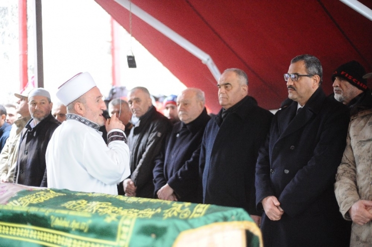 2. Ordu Komutanı Korgeneral Sinan Yayla’nın Anne Acısı