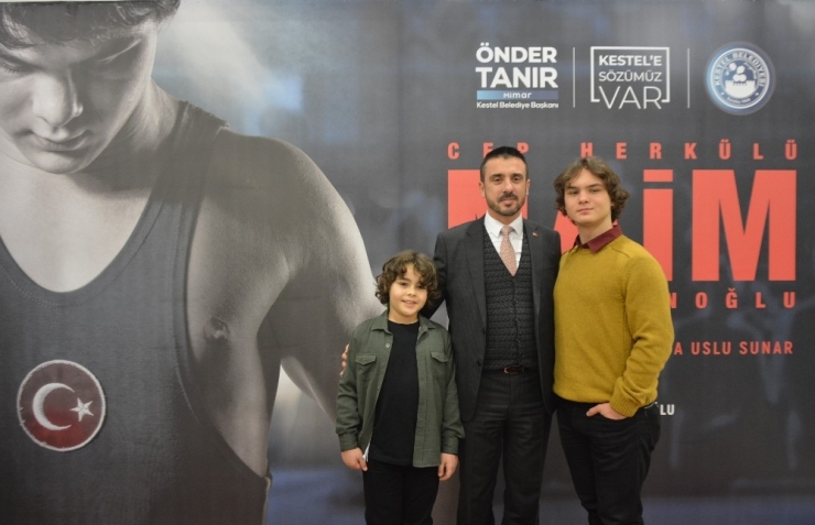 Cep Herkülü, Kestellilerle Buluştu