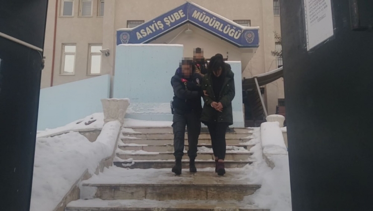 Girdikleri İkametteki Şahısları Darp Edip Paralarını Gasp Eden 3 Kişi Tutuklandı