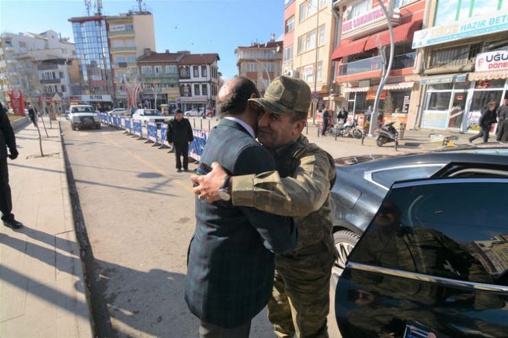 Afyonkarahisar Garnizon Komutanı Tuğgeneral Osman Alp’den Başkan Mustafa Çöl’e Ziyaret