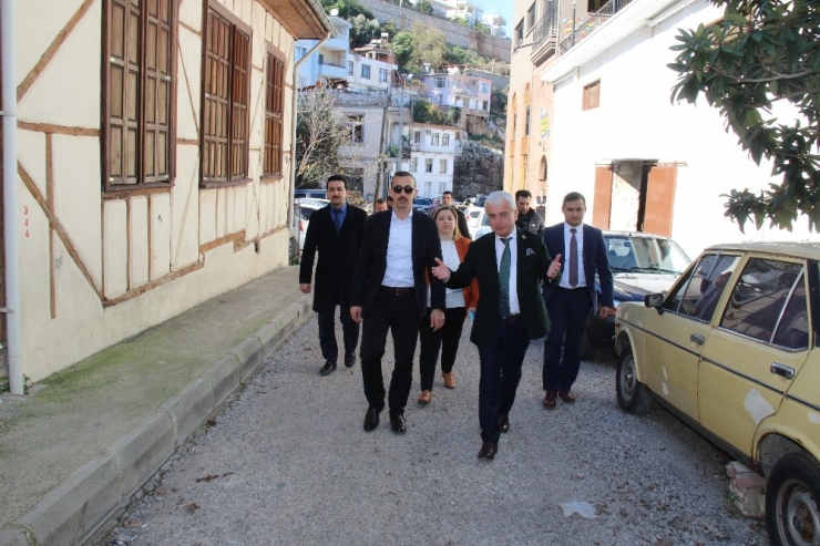 Tarihi Yapılar Finike Turizmine Kazandırılacak