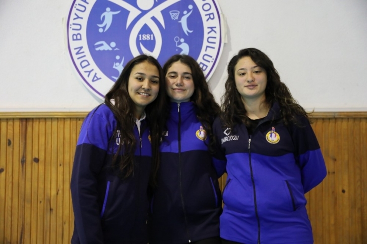 Aydın’ın Sultanları Gençlere Örnek Oluyor