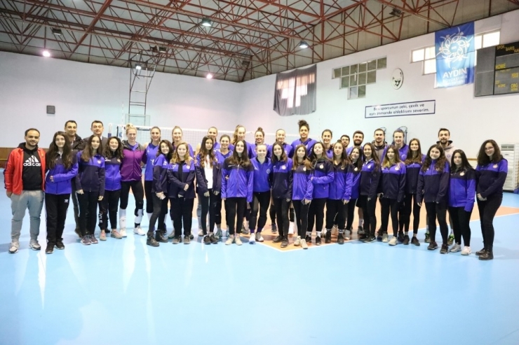 Aydın’ın Sultanları Gençlere Örnek Oluyor