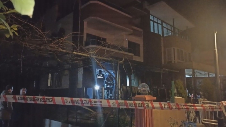 Evini Benzin Döküp Ateşe Vermiş