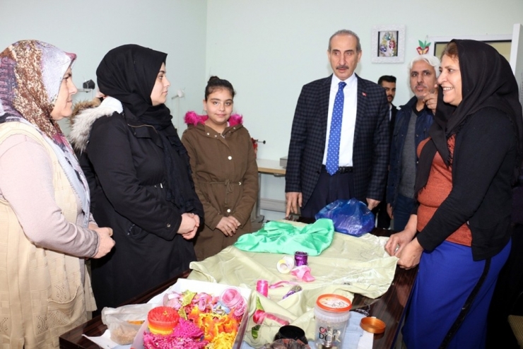 Başkan Yalçınkaya’dan Üreten Kadınlara Tam Destek