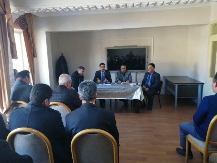 Akçadağ’da Eğitimin Sorunları Masaya Yatırıldı