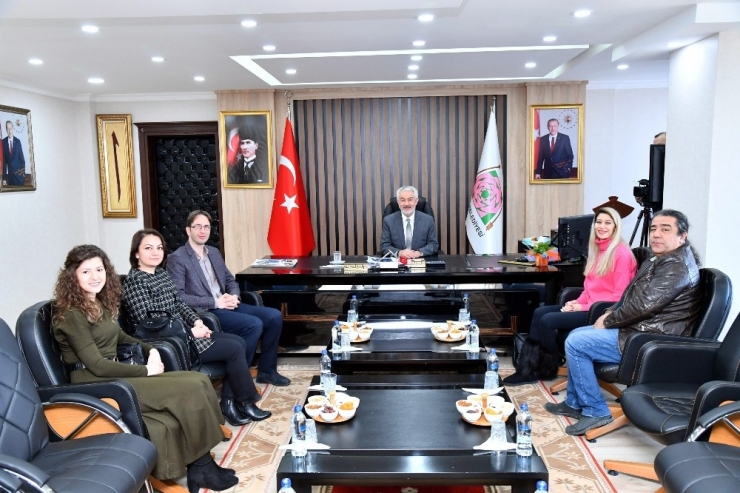 Başkan Başdeğirmen, “Amacımız Hizmetin En İyisini Verebilmektir”