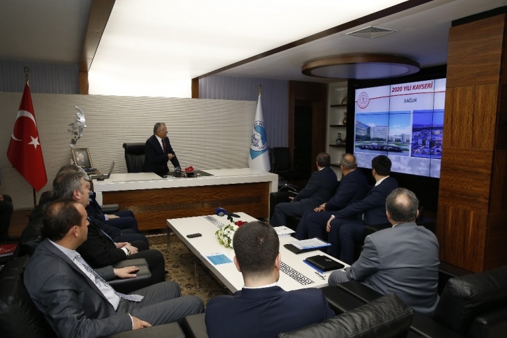 Kültür Ve Turizm Bakan Yardımcısı Demircan, Büyükşehir Belediyesi’ni Ziyaret Etti