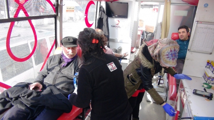 Doğanşehir’de Kan Bağışı Kampanyası