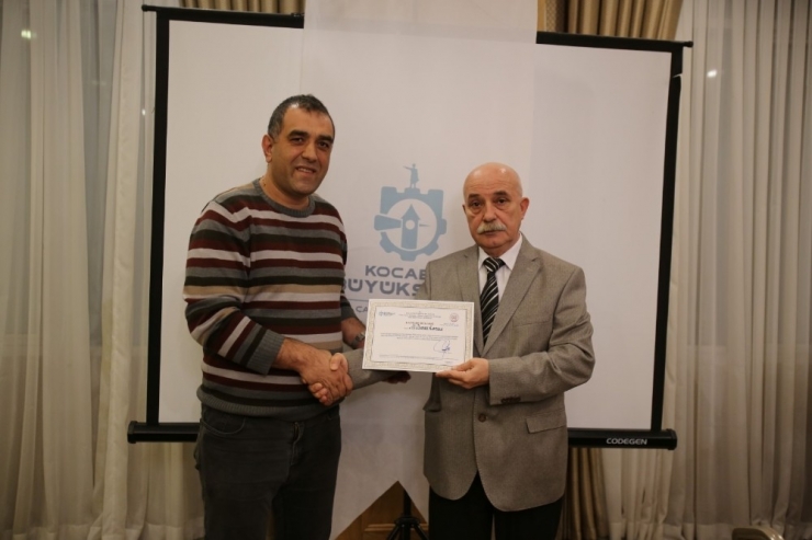 Temel İtfaiyeci Eğitiminden Yararlanan İtfaiye Eri Sayısı 2110’na Ulaştı