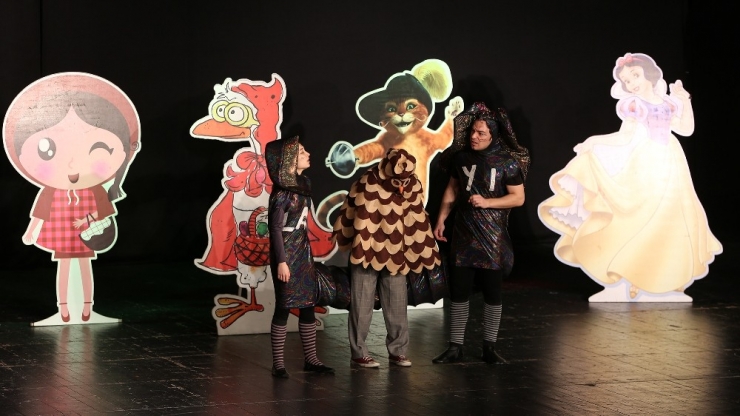 “Kırmızı Başlıklı Kaz” Maltepeli Çocuklarla Buluştu